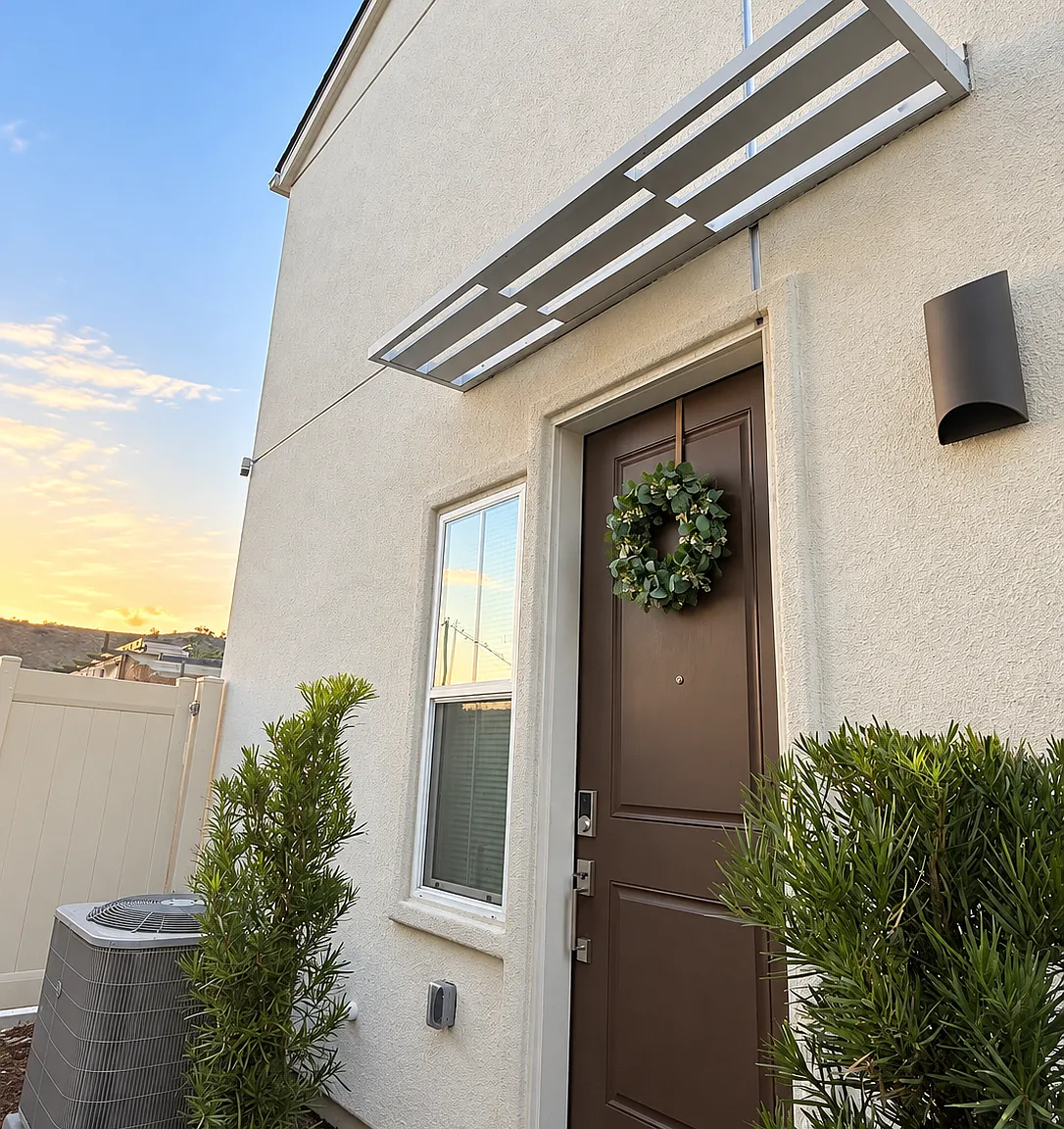 3 bed, 2.5 bath, 1646 sqft, $3,950 — Photo 4