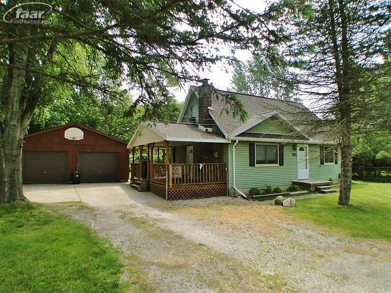 1st image of 15149 Roach Dr