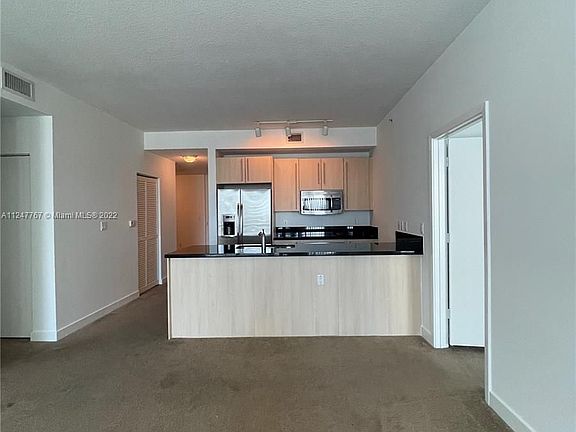 5th image of 1111 SW 1st Ave APT 2717-N