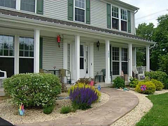 3rd image of 102 Golden Meadows Way