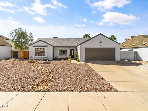 4th image of 19039 N 47TH Avenue