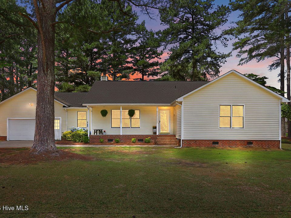 1st image of 1524 Batts Circle