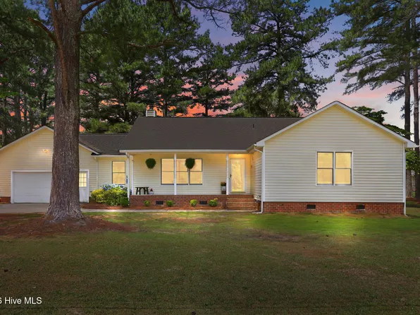 1524 Batts Circle, Greenville, NC 27834