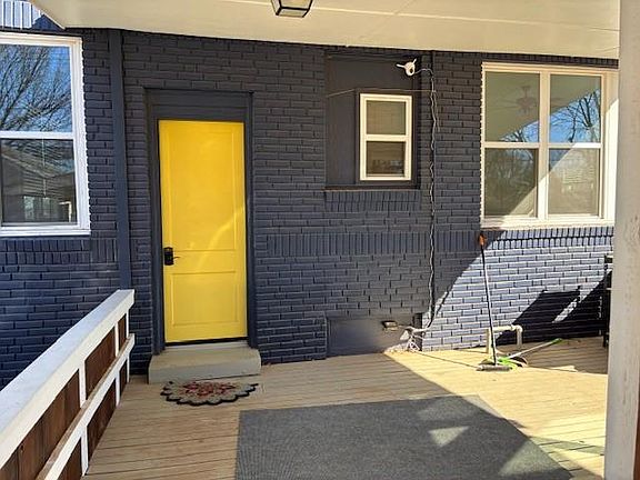 5th image of 512 N College St