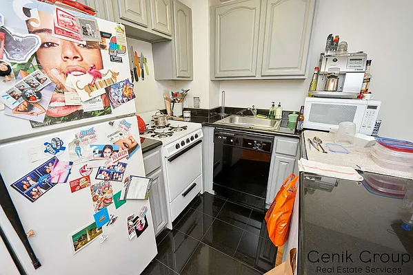 Rented by Genik Group Corp | media 38