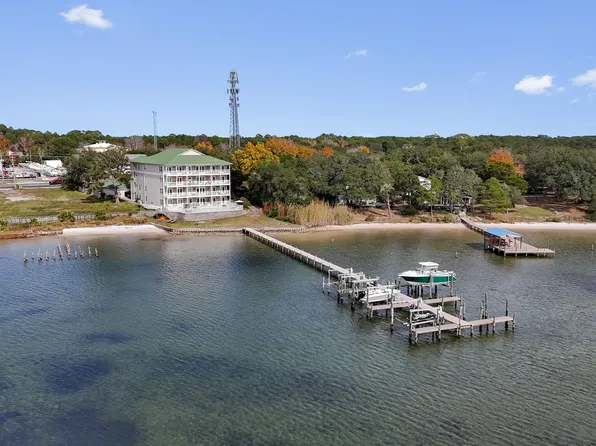 1409 Highway 98 #401, Mary Esther, FL 32569