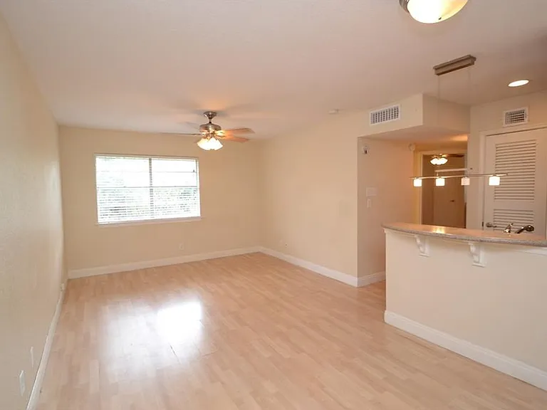 4306 Avenue A #115 — Photo 1