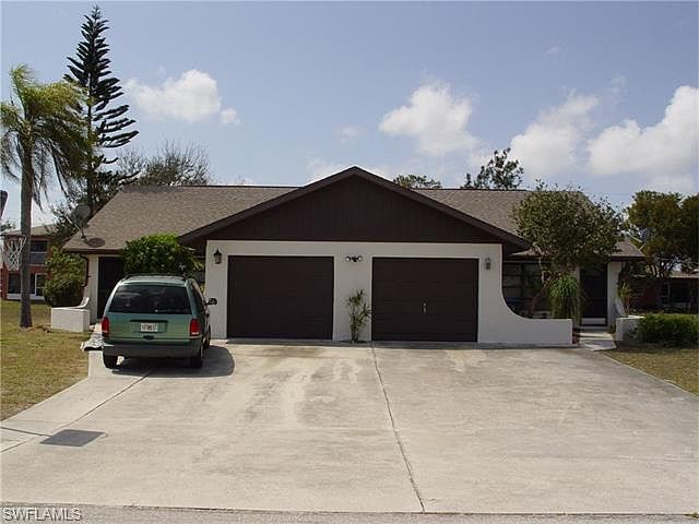 1st image of 4024 SW 7th Pl