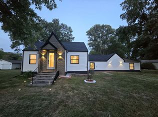 14322 N Memory Ln, Mount Vernon, IL 62864