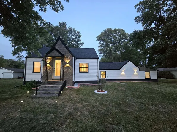 14322 N Memory Ln, Mount Vernon, IL 62864