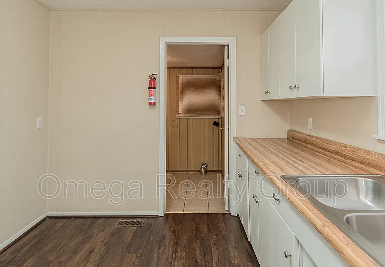 525 Annie Laura Dr — Photo 19