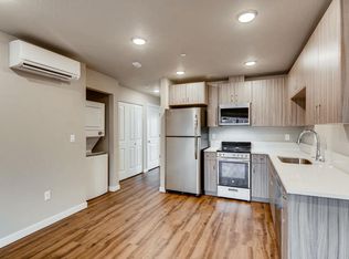 4950 NE 7th Ave APT 204, Portland, OR 97211