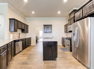 20815 Colony Ave, Harrah, OK 73045