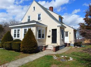23 Locust Ter, Warren, RI 02885