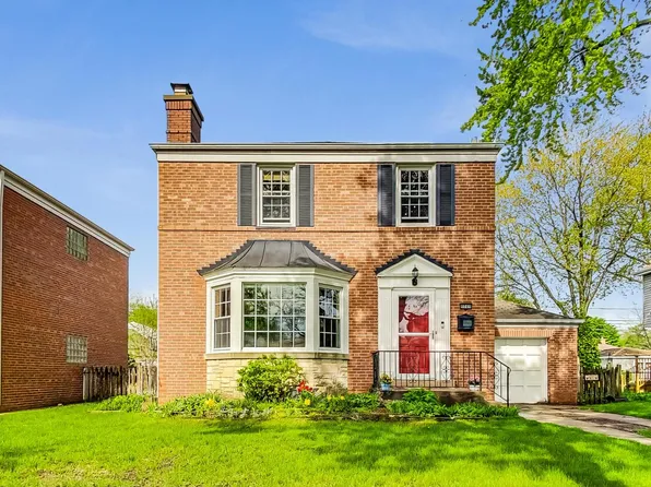 8040 Kildare Ave, Skokie, IL 60076