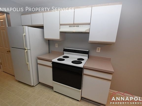 2nd image of 2008 Peggy Stewart Way Unit 103