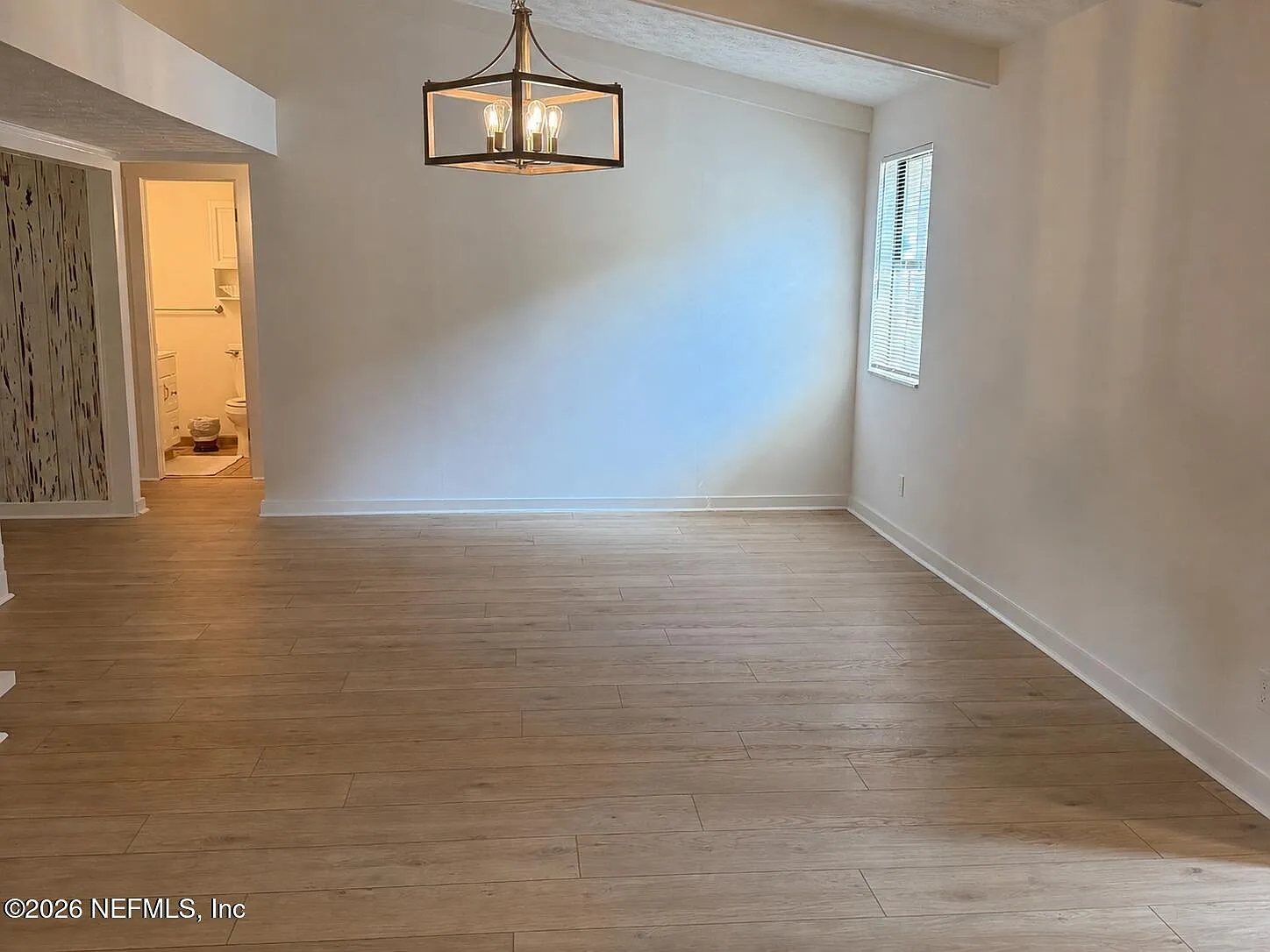 3 bed, 2.0 bath, 1996 sqft, $2,700 — Photo 4