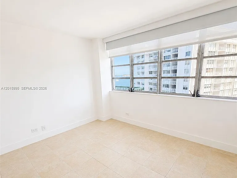 1408 Brickell Bay Dr #1104 — Photo 9