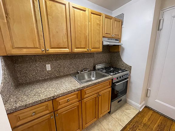 4th image of 87-50 Kingston Pl #5J