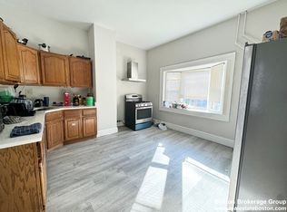 28 Sumner St, Dorchester, MA 02125