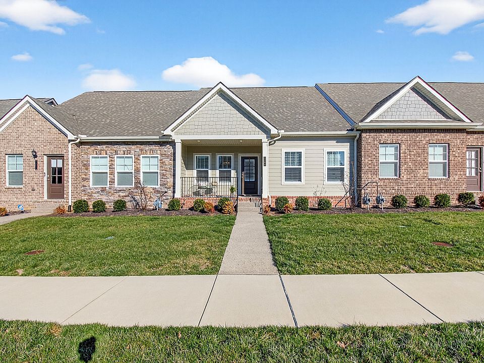 1st image of 1560 Cedarbrooke Ln