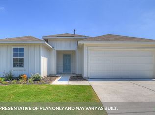 224 Wirecrested Dr, Lockhart, TX 78644