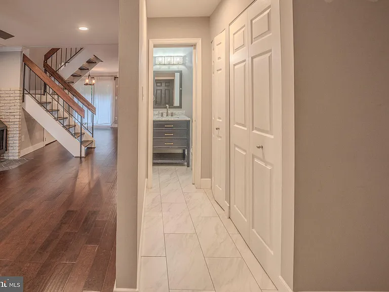 12138 Captiva Ct — Photo 7