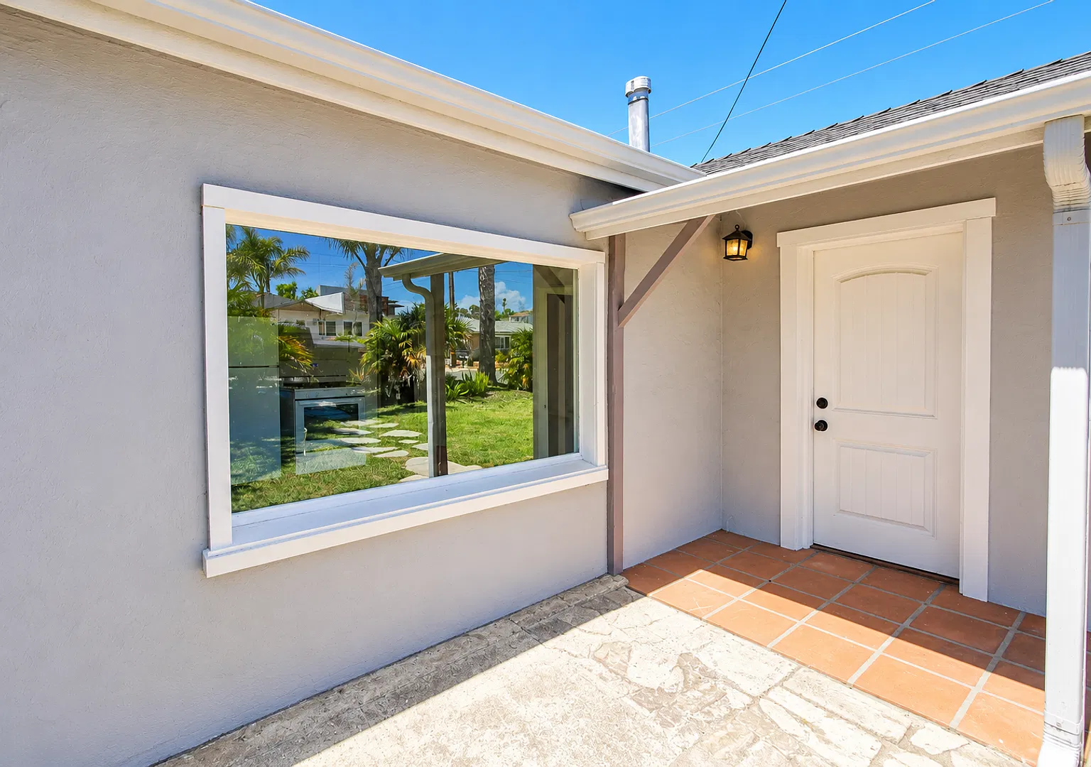 1 Bed, 1 Bath Cottage in Grover Beach — Photo 3