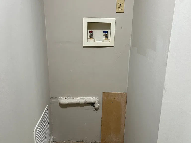 616 W Shawnee Dr — Photo 4