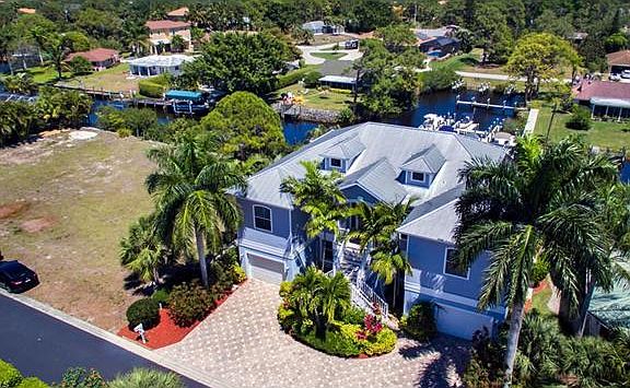 2nd image of 27081 Flamingo Dr