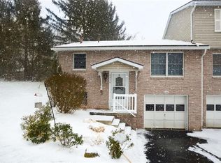 6414 Sterling Cir, Victor, NY 14564
