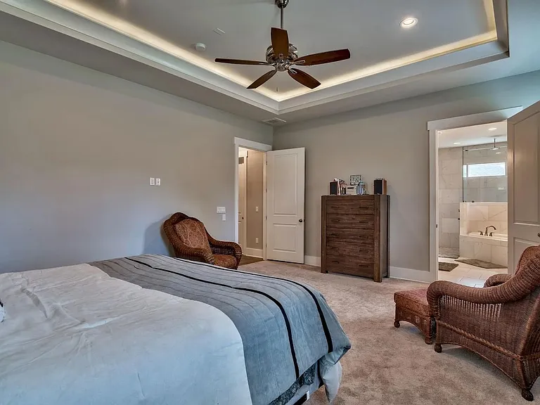 989 Forest Shore Dr — Photo 34