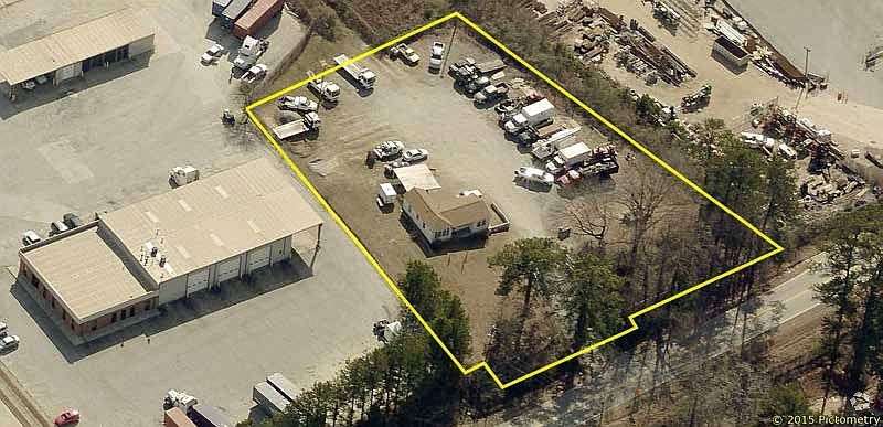 1st image of 284 Six Flags Pkwy
