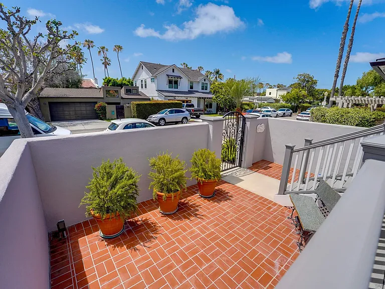 8139 Paseo Del Ocaso — Photo 27