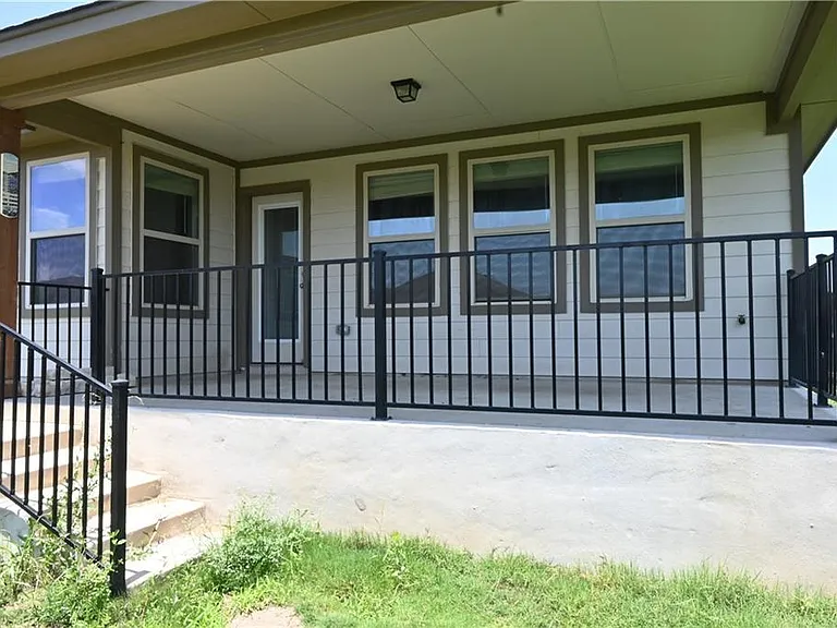 124 Gray Wolf Dr — Photo 41