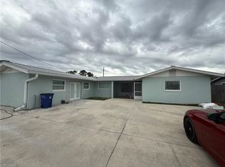 5460 Bayshore Rd, North Fort Myers, FL 33917