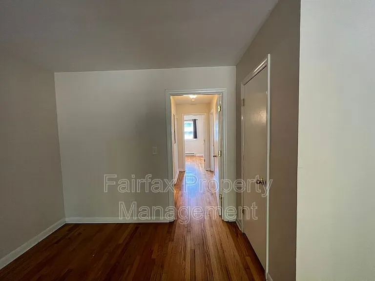 1937 Morehead Ave — Photo 14