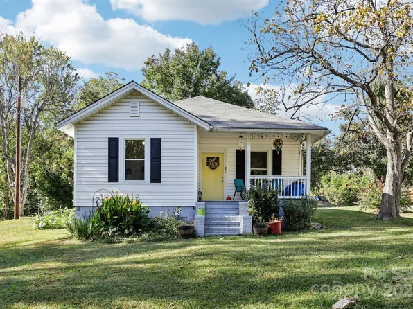 1053 W Circle St, Gastonia, NC 28054