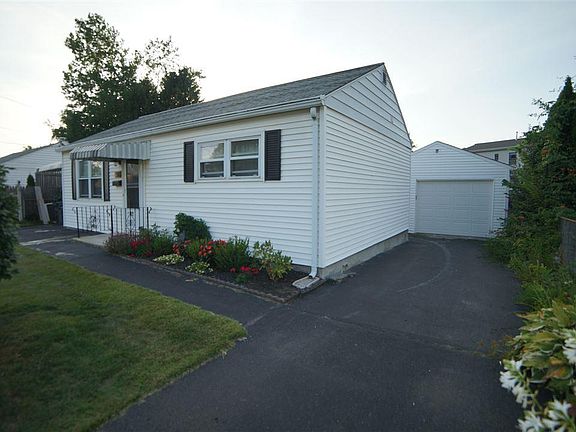 2nd image of 52 Rooney Ave