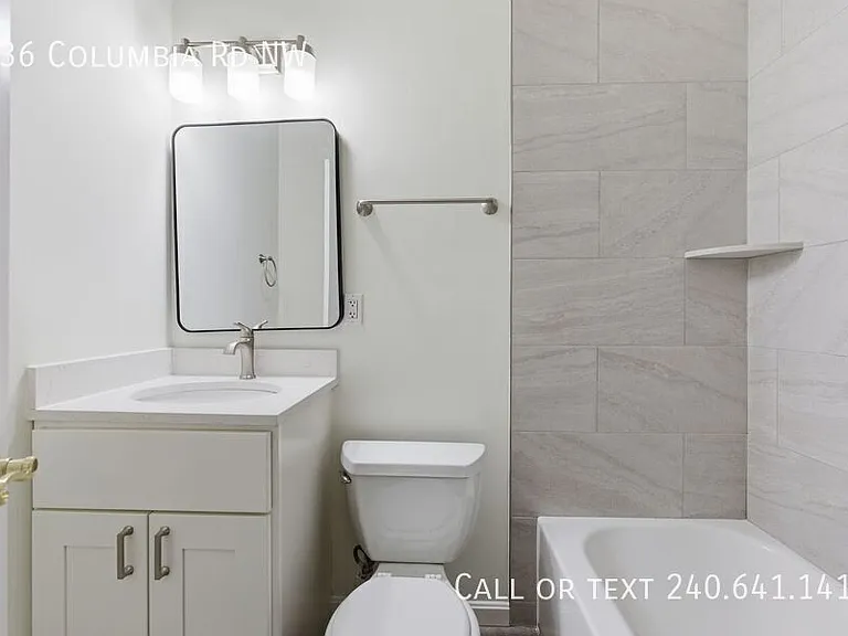 636 Columbia Rd NW — Photo 25