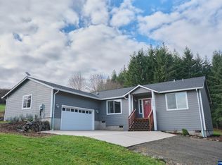 1305 SW Illihe Rd, Dallas, OR 97338