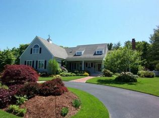 9 Harvest Ln, Centerville, MA 02632