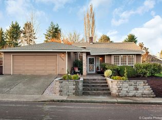 5685 NW Pondosa Dr, Portland, OR 97229