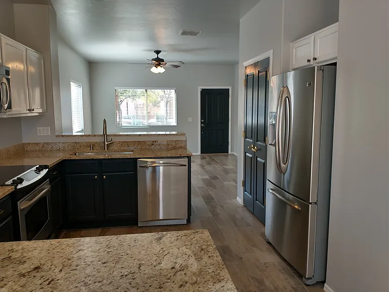8348 N Wind Swept Ln — Photo 8