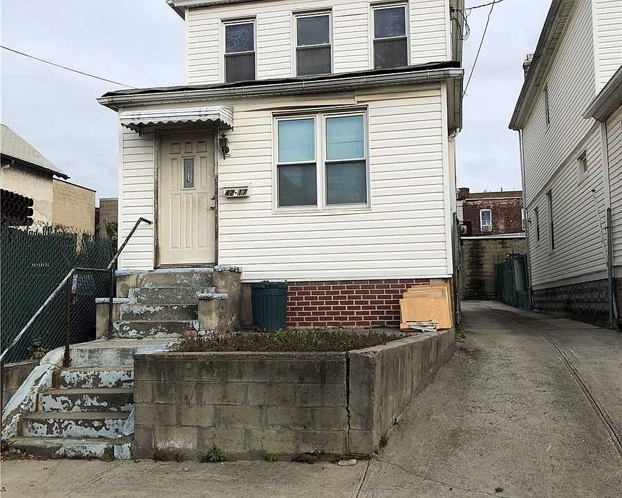 2nd image of 4217 Haight St