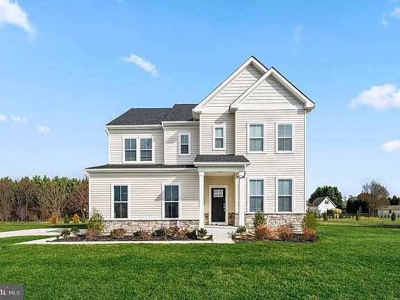 2nd image of 340 Appleford Cir