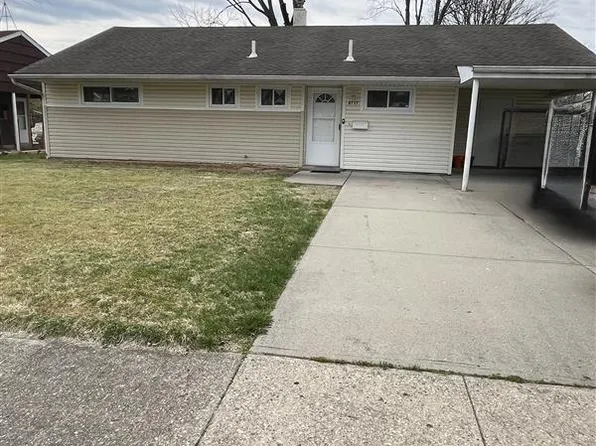 8737 Daly Rd, Cincinnati, OH 45231