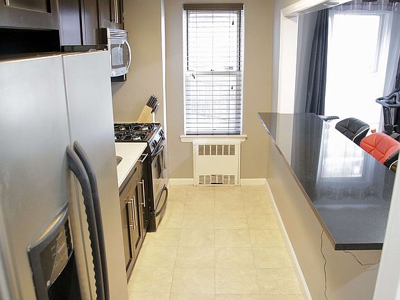 4th image of 66-39 Yellowstone Blvd Unit 6G