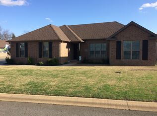 1603 W Vine St, Searcy, AR 72143
