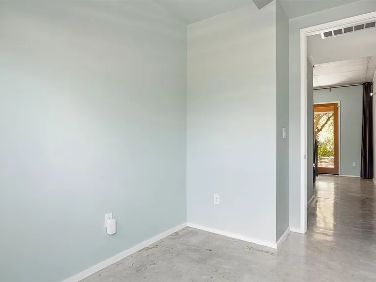 2301 S 5th St #24 — Photo 4